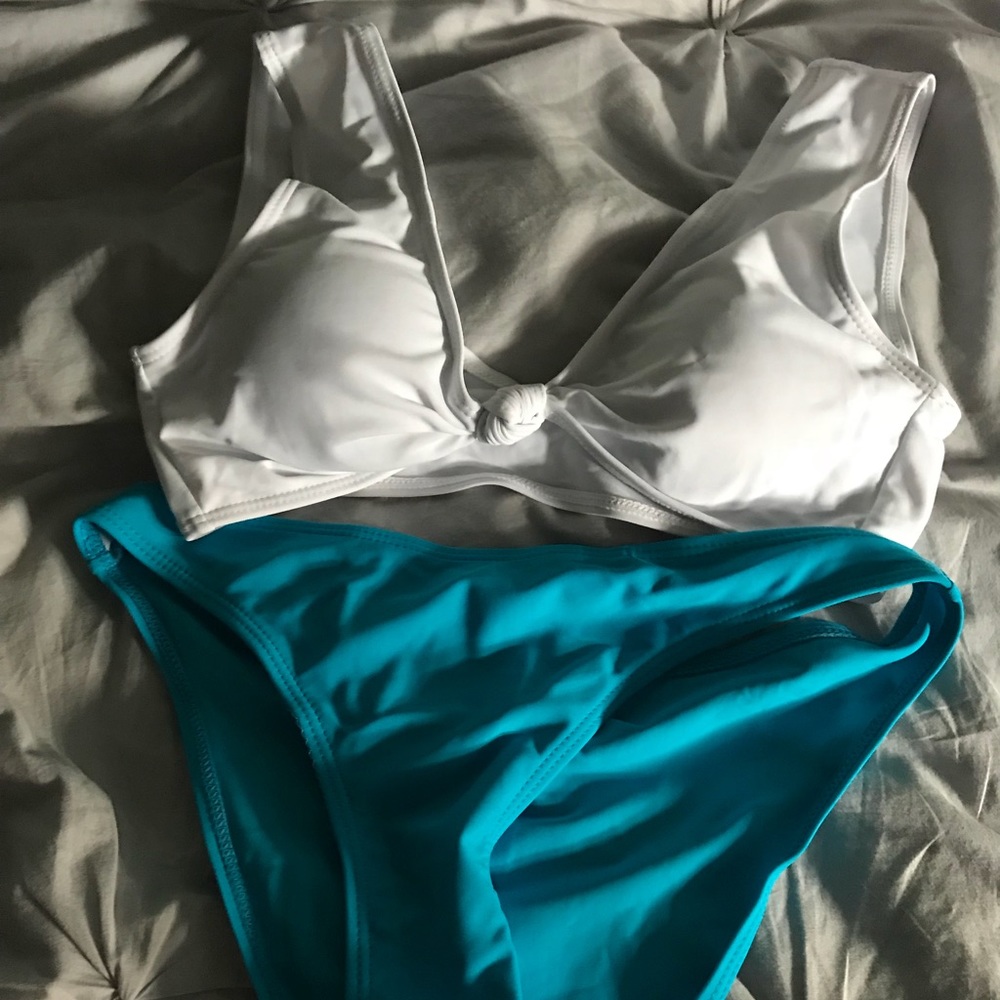 Two piece bikini never worn